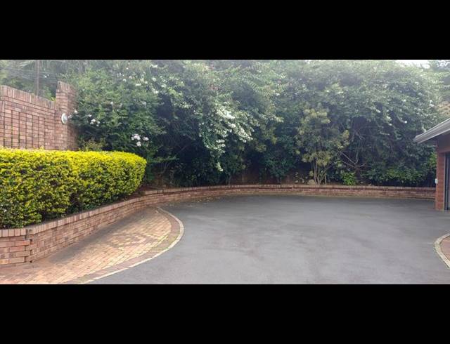 3 BEDROOM HOUSE FOR SALE IN PADFIELD PARK